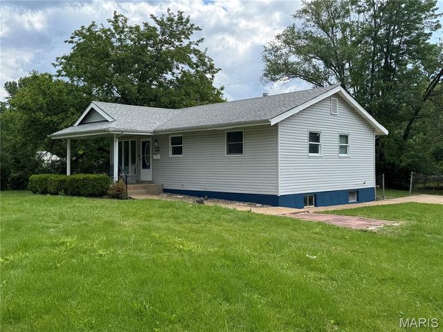 130 Florissant Park Drive, Florissant, MO 63031