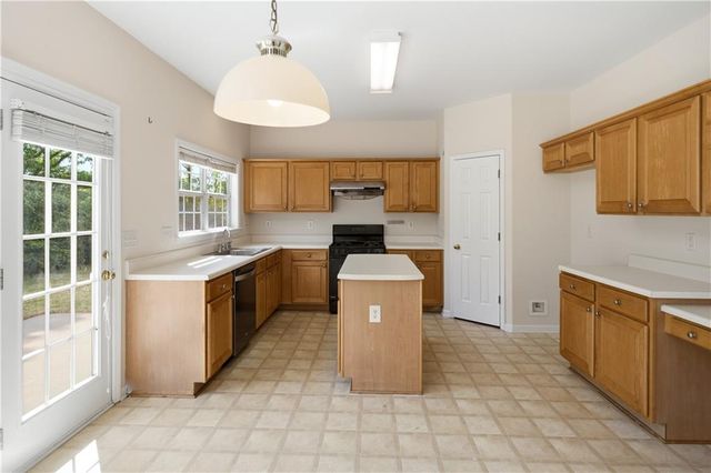 4721 Creek Hill Lane, Sugar Hill, GA 30518
