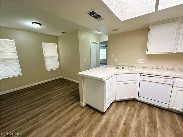 6396 Rosemount Avenue, Las Vegas, NV 89156