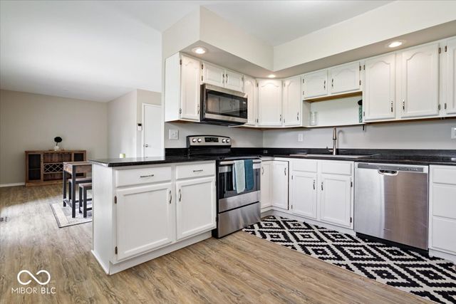 6921 Tousley Drive, Indianapolis, IN 46256