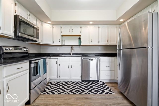 6921 Tousley Drive, Indianapolis, IN 46256