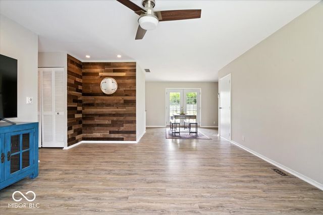 6921 Tousley Drive, Indianapolis, IN 46256