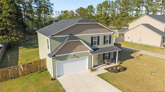 125 Lochmere Drive, Raeford, NC 28376