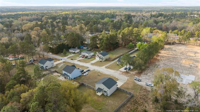 125 Lochmere Drive, Raeford, NC 28376