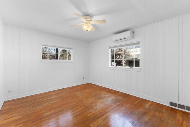 1423 Sigma Chi Road NE, Albuquerque, NM 87106