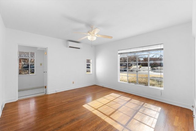 1423 Sigma Chi Road NE, Albuquerque, NM 87106