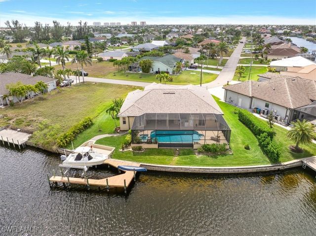 2215 SW 45th TER, Cape Coral, FL 33914