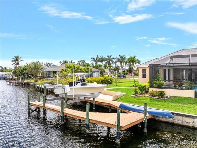 2215 SW 45th TER, Cape Coral, FL 33914