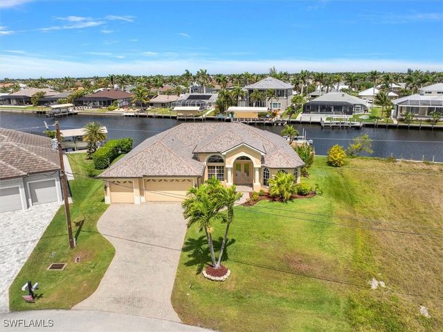2215 SW 45th TER, Cape Coral, FL 33914