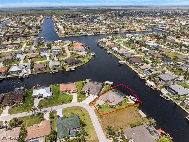2215 SW 45th TER, Cape Coral, FL 33914