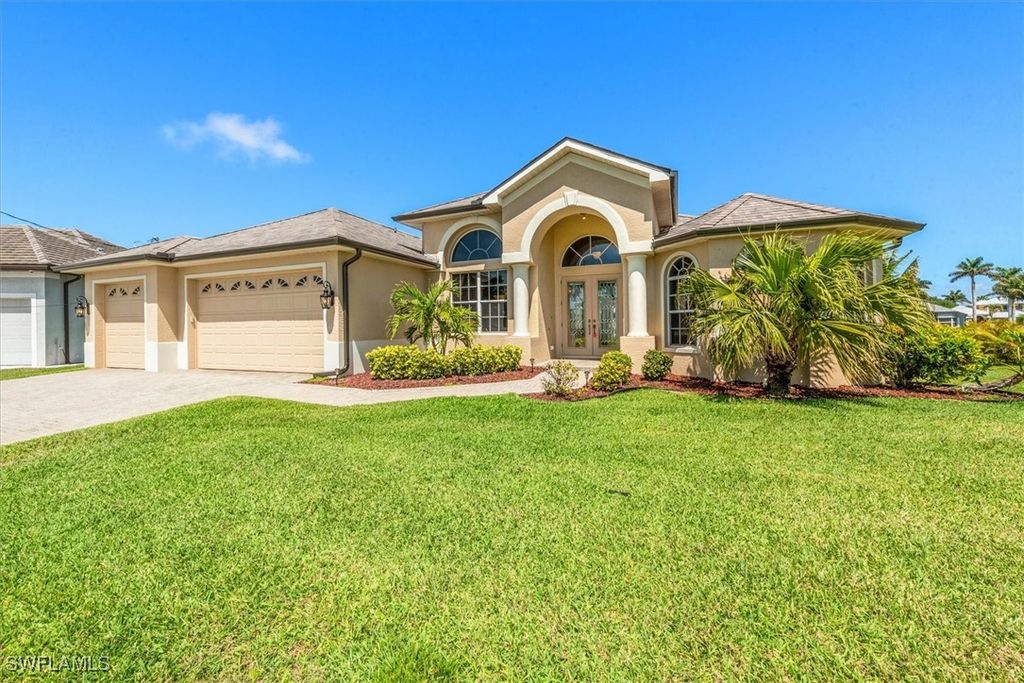 2215 SW 45th TER, Cape Coral, FL 33914