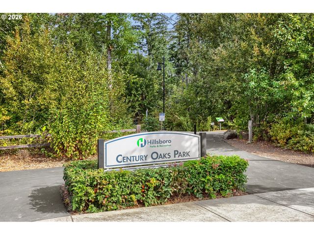 6360 Se HARKNESS Ln, Hillsboro, OR 97129
