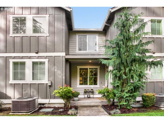 6360 Se HARKNESS Ln, Hillsboro, OR 97129