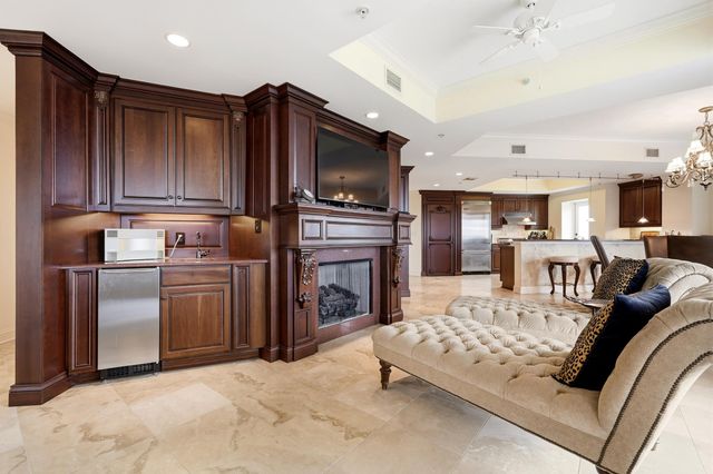 9547 Edgerton Dr Apt 601, Myrtle Beach, SC 29572