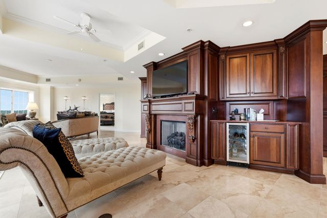 9547 Edgerton Dr Apt 601, Myrtle Beach, SC 29572