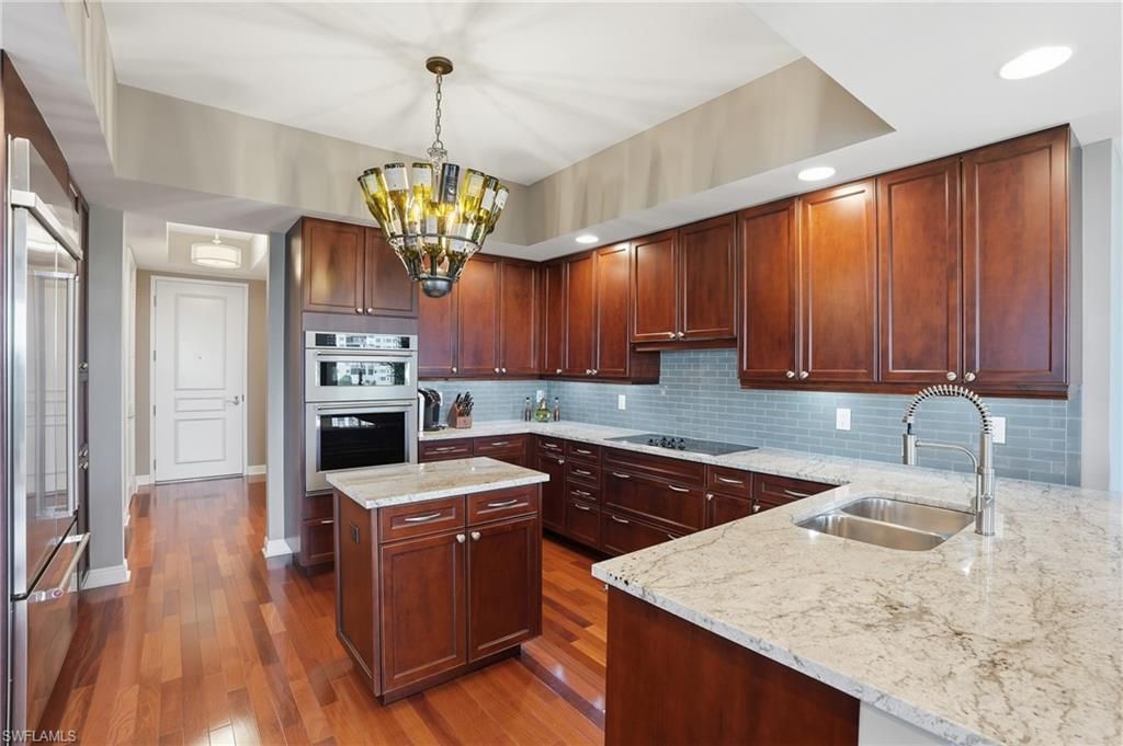5051 Pelican Colony BLVD 301, BONITA SPRINGS, FL 34134 — photo 2