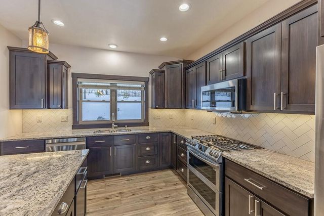 W7306 Sylvester ROAD, Holmen, WI 54636