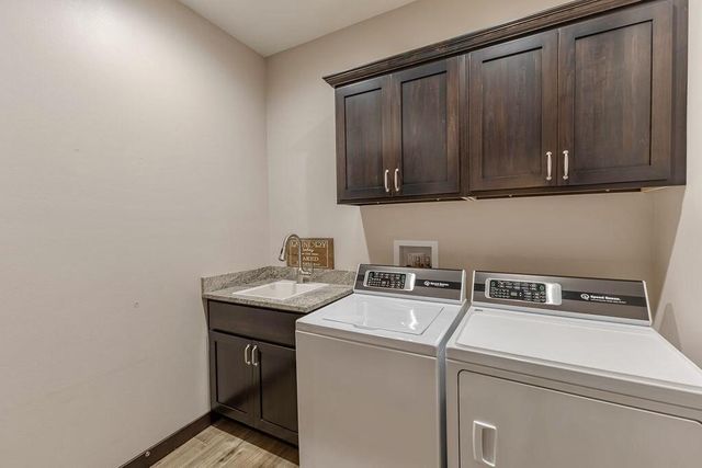 W7306 Sylvester ROAD, Holmen, WI 54636