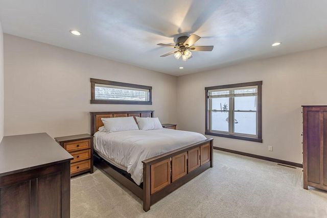 W7306 Sylvester ROAD, Holmen, WI 54636