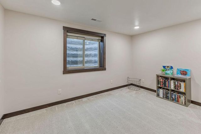 W7306 Sylvester ROAD, Holmen, WI 54636