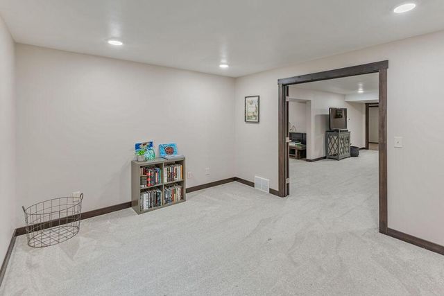 W7306 Sylvester ROAD, Holmen, WI 54636