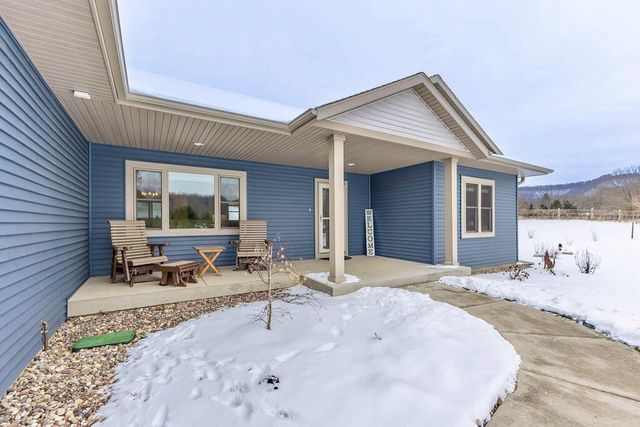 W7306 Sylvester ROAD, Holmen, WI 54636