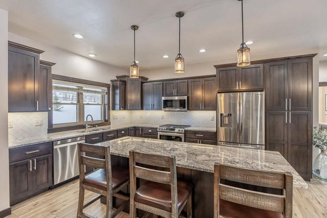 W7306 Sylvester ROAD, Holmen, WI 54636