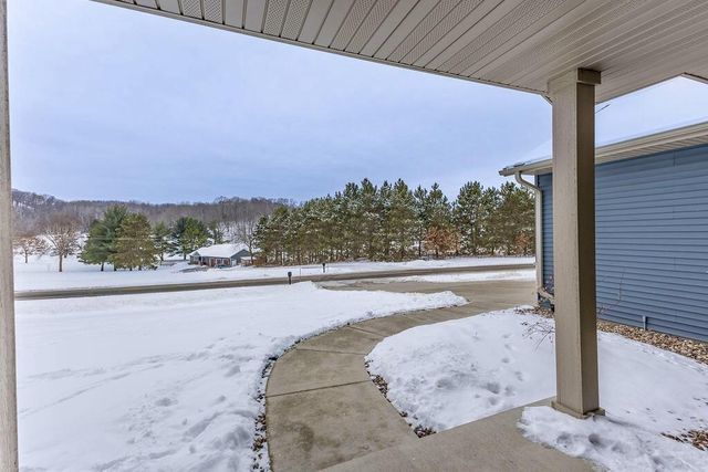 W7306 Sylvester ROAD, Holmen, WI 54636