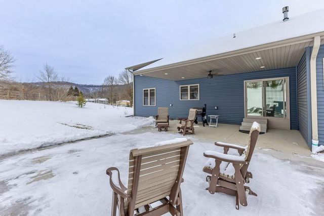 W7306 Sylvester ROAD, Holmen, WI 54636