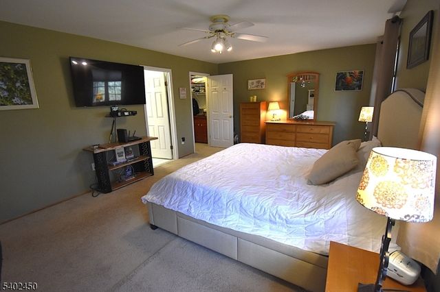 47 Edgefield Dr, Parsippany-troy Hills Twp., NJ 07950