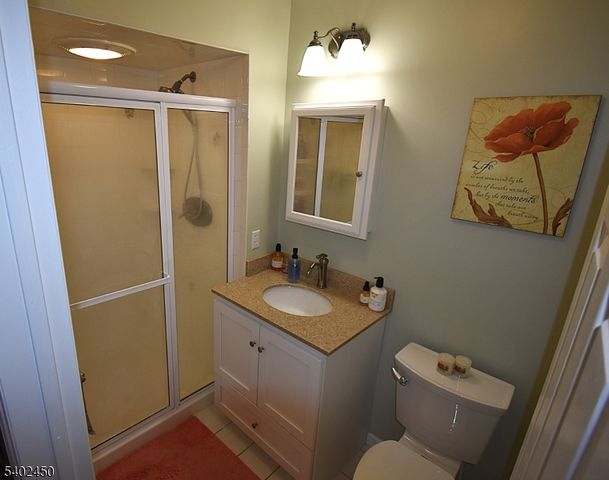 47 Edgefield Dr, Parsippany-troy Hills Twp., NJ 07950