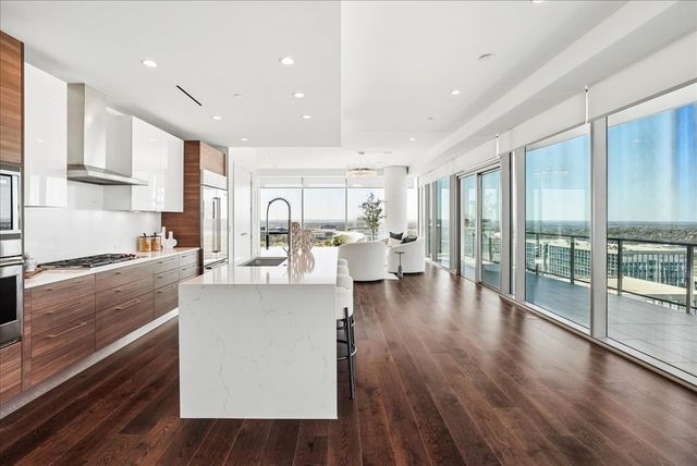 7901 Windrose Avenue 1701, Plano, TX 75024