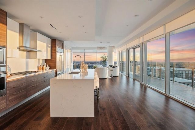 7901 Windrose Avenue 1701, Plano, TX 75024