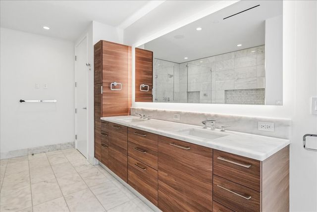 7901 Windrose Avenue 1701, Plano, TX 75024