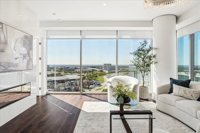 7901 Windrose Avenue 1701, Plano, TX 75024