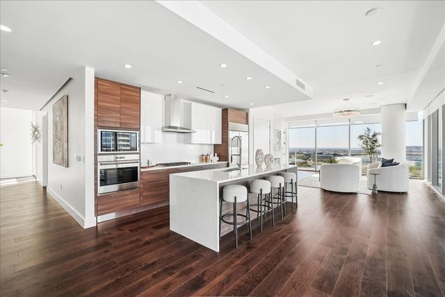 7901 Windrose Avenue 1701, Plano, TX 75024