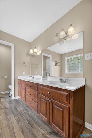 114 Royal Troon Drive, Rainbow City, AL 35906