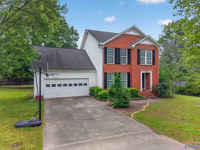 114 Royal Troon Drive, Rainbow City, AL 35906