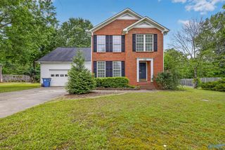 114 Royal Troon Drive, Rainbow City, AL 35906