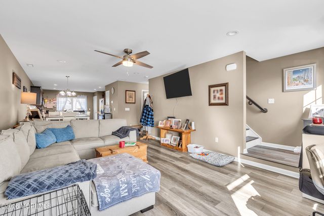 19 Berkeley Crossings Way 319, Bayville, NJ 08721