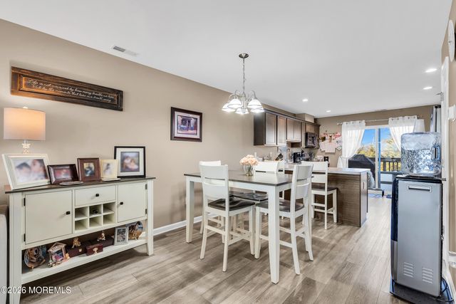 19 Berkeley Crossings Way 319, Bayville, NJ 08721