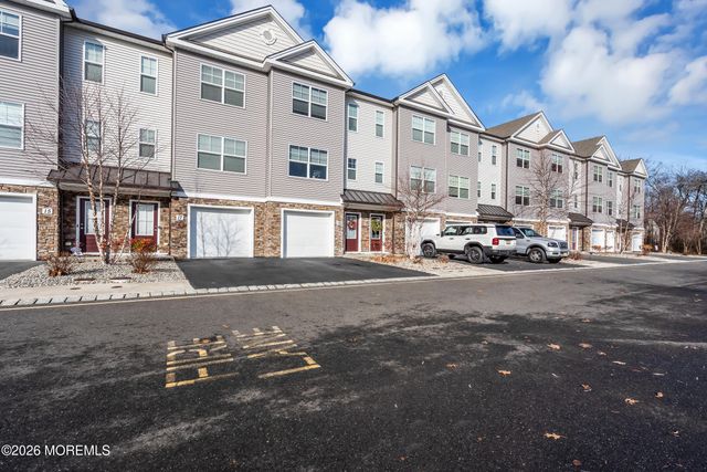 19 Berkeley Crossings Way 319, Bayville, NJ 08721
