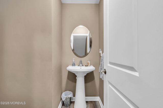 19 Berkeley Crossings Way 319, Bayville, NJ 08721