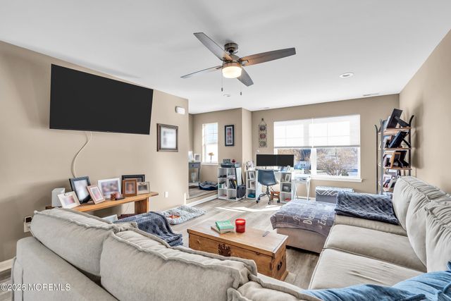 19 Berkeley Crossings Way 319, Bayville, NJ 08721