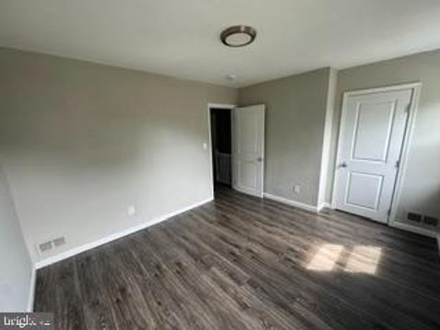 8349 HILLENDALE RD, Parkville, MD 21234