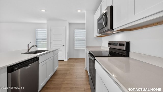 12058 YEW TREE Road, Jacksonville, FL 32218