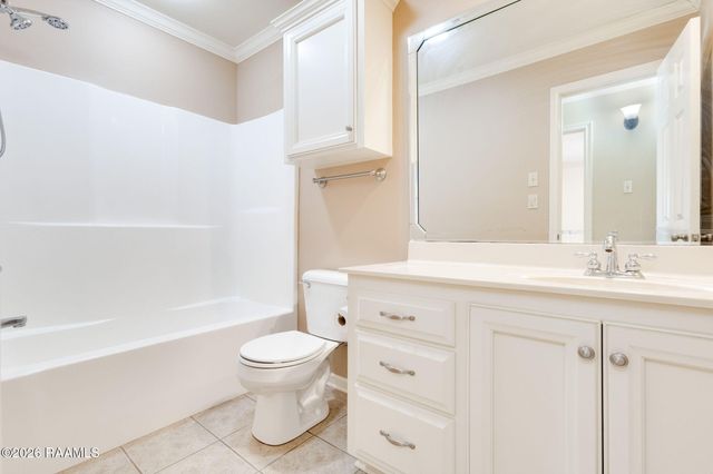 122 Saint Fabian Drive, Carencro, LA 70520