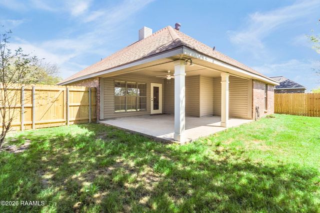 122 Saint Fabian Drive, Carencro, LA 70520