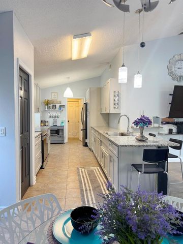 1021 ROYAL OAKS DRIVE, Apopka, FL 32703