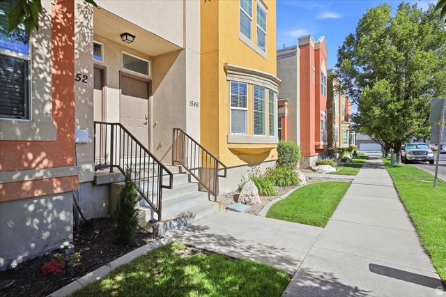 1546 S 850 W, Woods Cross, UT 84087